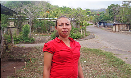 Portrait of a Nicaraguan woman, Lorena, resident of Agua Fria