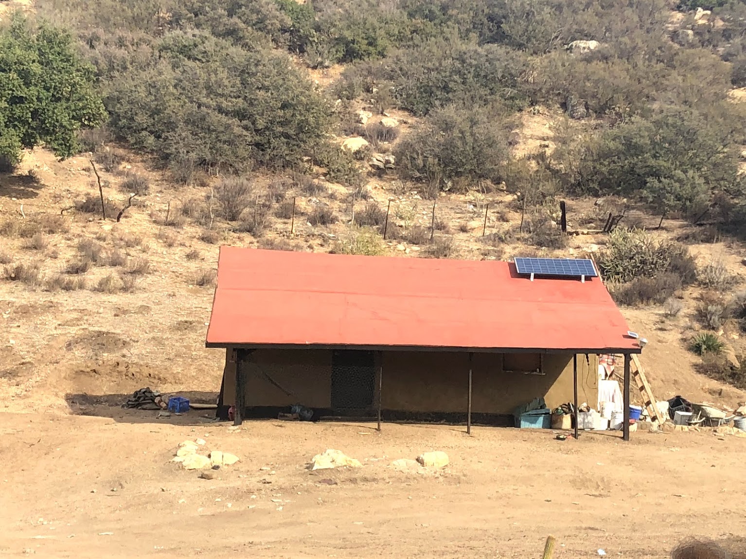 Home with solar in Juntas de Neji