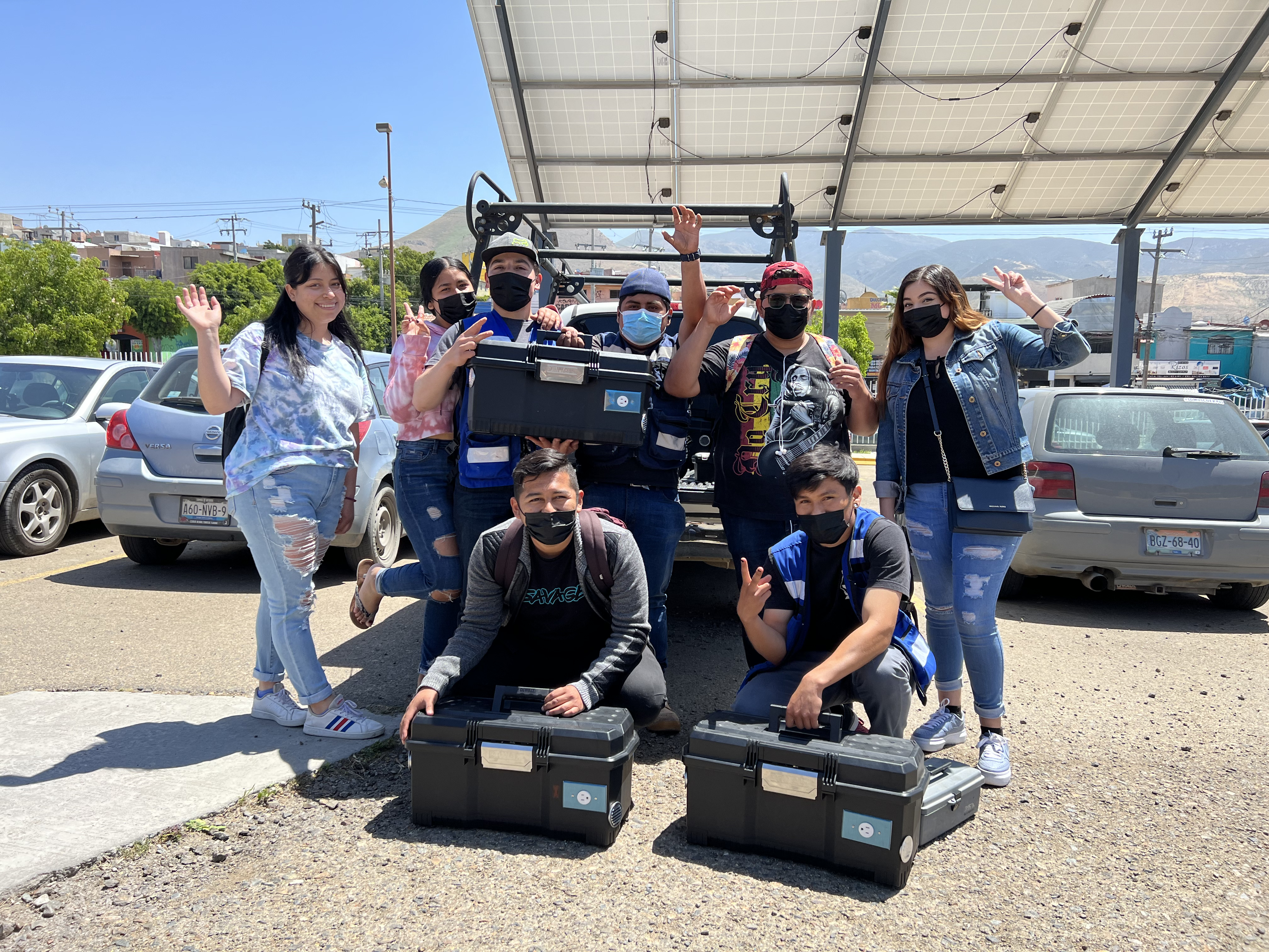 The GRID Mexico team, along with five apprentices from Tijuana’s Technological University