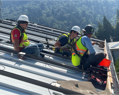 GRID Alternatives Bay Area North Coast working with Yurok Tribe members in the Weitchpec Tulley Creek Sustainable Facilities Project. 