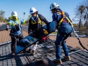 2025 NV All Womens cohort IBT 200 trainees on the roof with staff