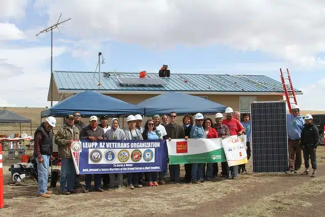 grid installation team