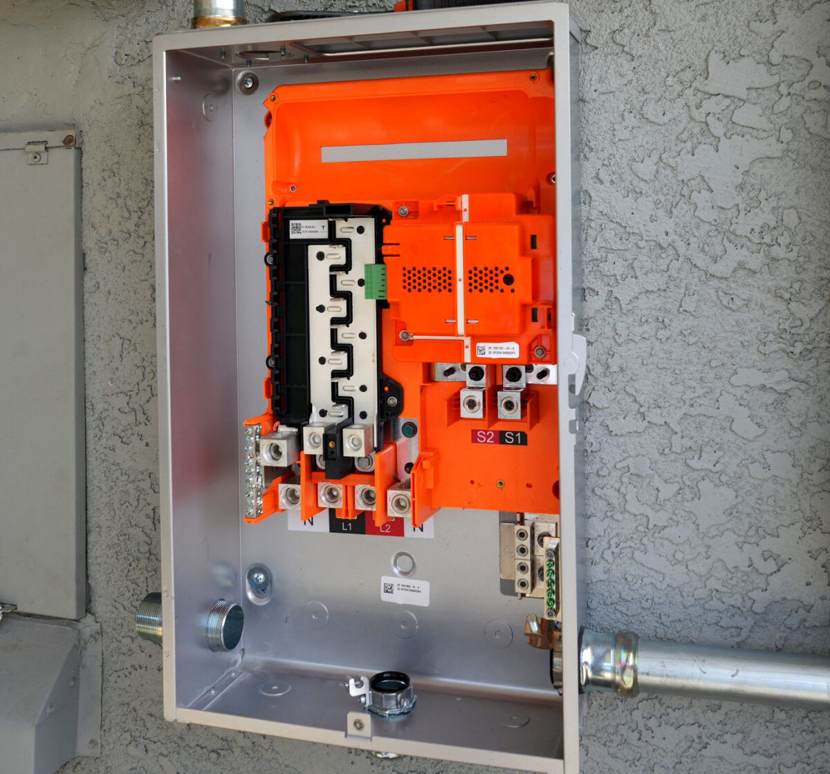 Tesla battery at GRID GLA's first battery storage install